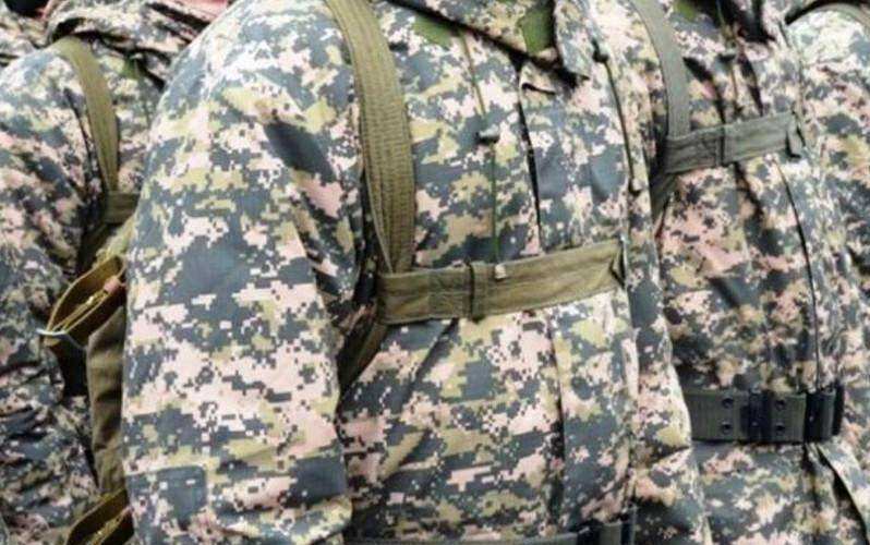 О запрете ношения военной формы простыми гражданами - Министр обороны дал разьяснения