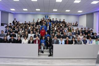 В рамках программы «AI-Sana» 100 тысяч студентов освоят алгоритмы искусственного интеллекта