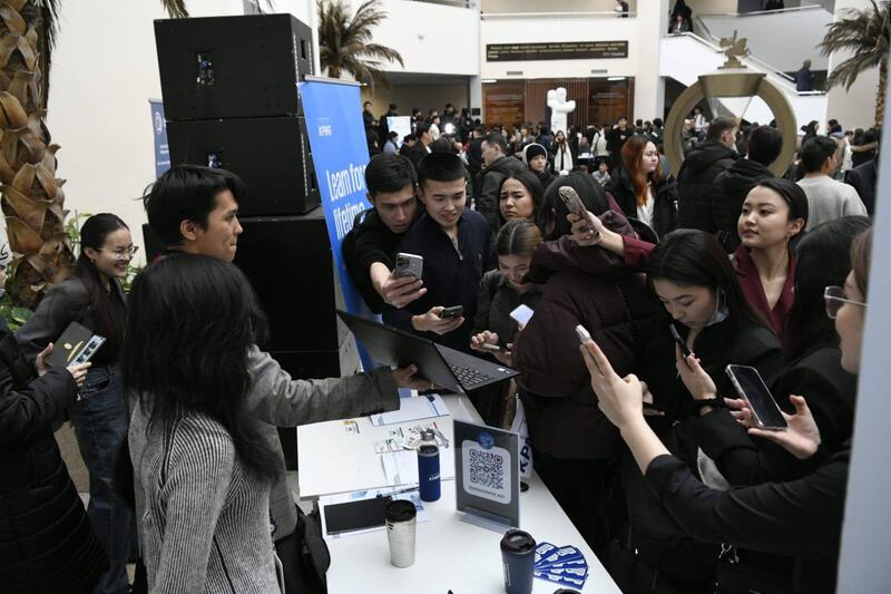 В Астане прошла очередная ярмарка вакансий для молодежи