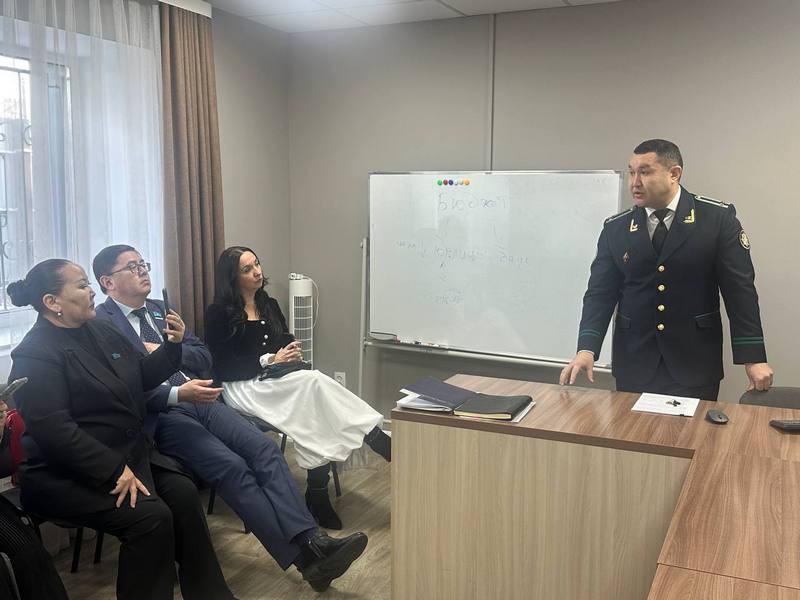 «Азбука правопорядка»: карагандинцам показали, как работает областной департамент экономических расследований