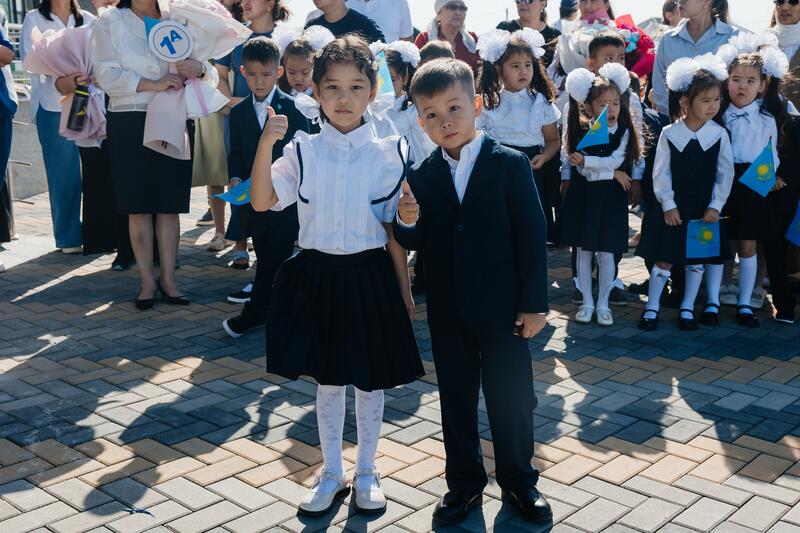 В Атырау в школе, открытой по проекту «Келешек мектептері», прозвенел первый звонок