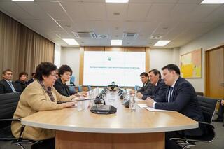 ТУРКЕСТАН: ОБСУДИЛИ ВОПРОС ПОВЫШЕНИЯ ПОТЕНЦИАЛА ОПОРНЫХ ШКОЛ В СЕЛЬСКОЙ МЕСТНОСТИ