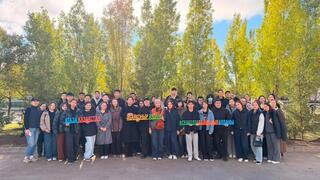 Студенты приняли участие в посадке деревьев в Астане