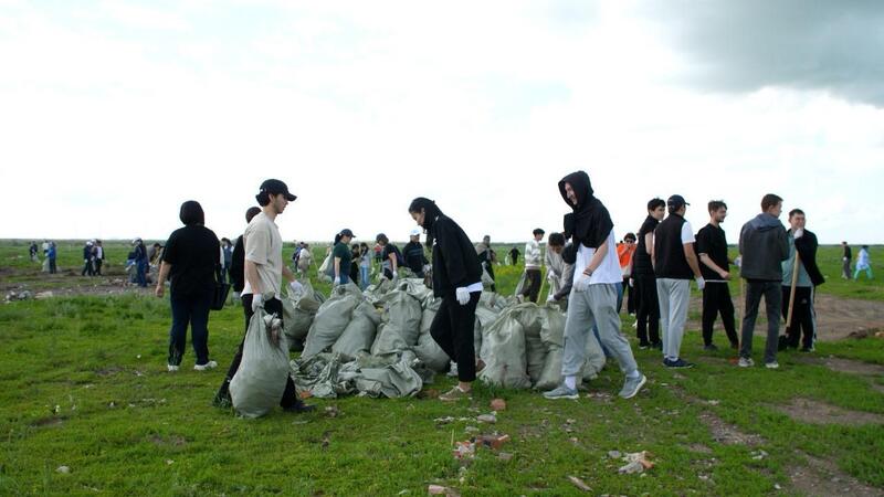 Масштабный общегородской субботник стартовал в Астане