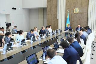 В Актюбинской области усиливают меры по повышению качества и доступности связи и интернета