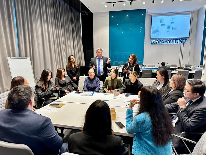 В Астане прошли рабочие консультации по разработке Национальной стратегии в области инноваций