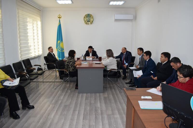 Аким города провёл приём граждан по личным вопросам