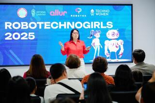 Курсы по освоению инструментов ИИ и роботехники проводят для столичных девочек