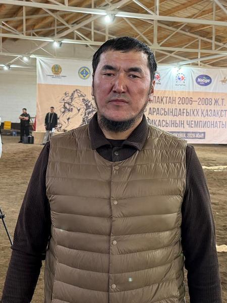 Сильнейшие молодые всадники страны соревнуются в Карагандинской области