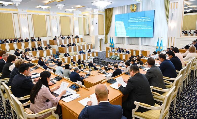 Научно-практическую конференцию в честь вступления в силу новой Конституции Казахстана провели в Конституционном суде