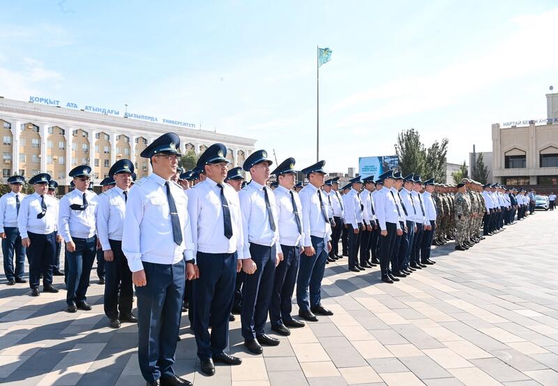 Сотрудникам полиции передано 94 служебных автомобиля