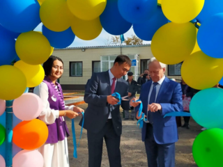 В селе Бирлик Целиноградского района открыли детско-спортивную площадку