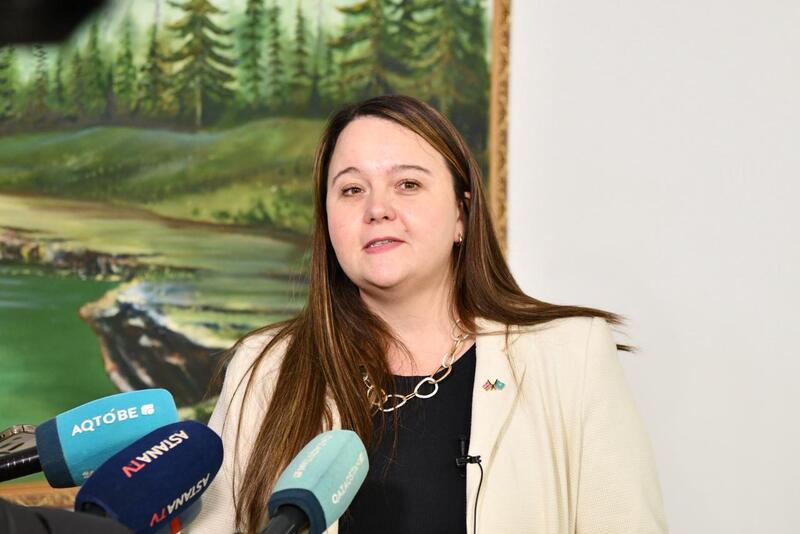 Таза Қазақстан: Прошел показ экологического документального фильма «Топырақтың алты дюймі»