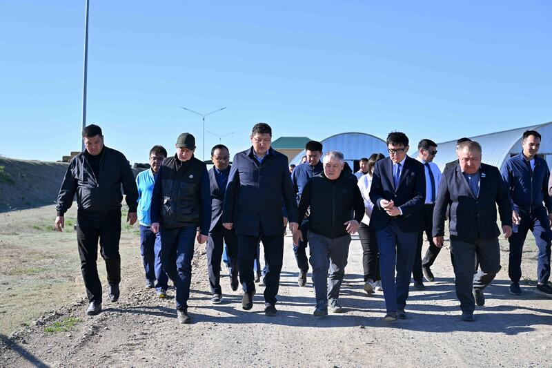 Аким области посетил агропромышленный комплекс «Елим-ай Кокпекты»