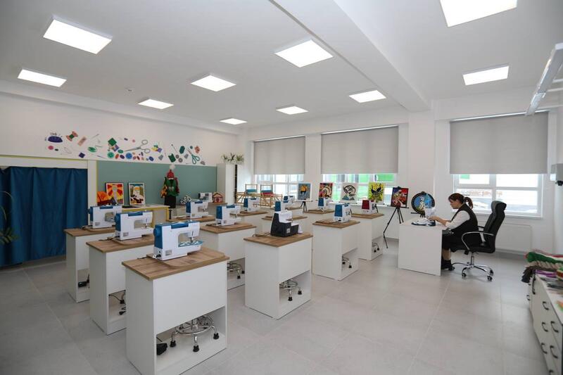 В Жанаозене в рамках национального проекта «Келешек мектептері» открылась новая школа на 1200 мест