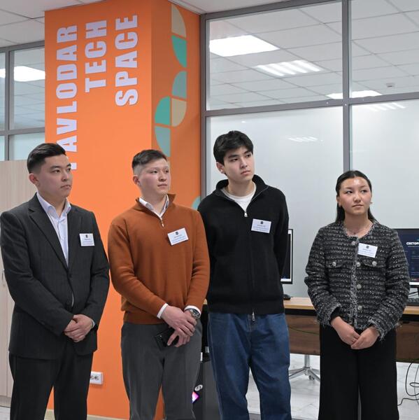 Асаин Байханов посетил региональный Pavlodar Hub и ознакомился с ходом развития IT-экосистемы региона