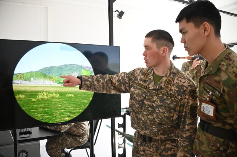 Курсанты военной кафедры на практике осваивают основы военно-учетной специальности