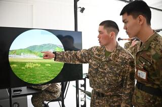 Курсанты военной кафедры на практике осваивают основы военно-учетной специальности