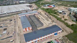 Глава МЧС посетил стройплощадку завода композитных газовых баллонов в Алматы