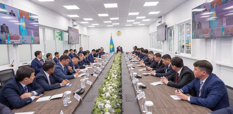 Олжас Бектенов провел республиканское совещание по развитию моногородов