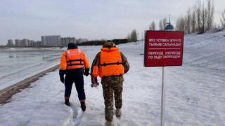 Из-за потепления временно приостановлена работа катка и ледяных горок на набережной Есиля в Астане