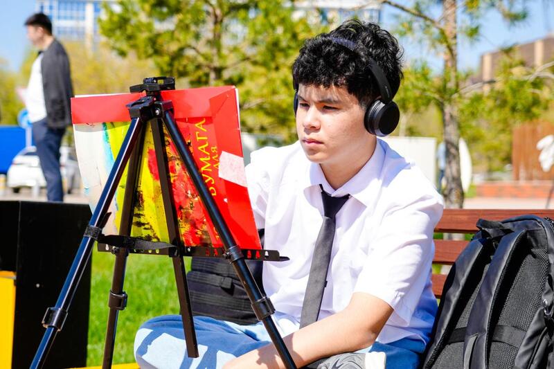 «Таза Қазақстан»: в столице прошел конкурс рисунков среди школьников