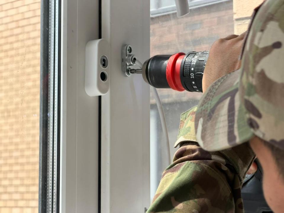 Столичные спасатели напомнили жителям о мерах безопасности детей