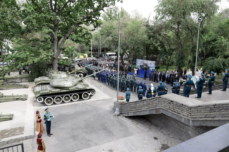 В Алматы Министерство обороны презентовало музей военной техники под открытым небом