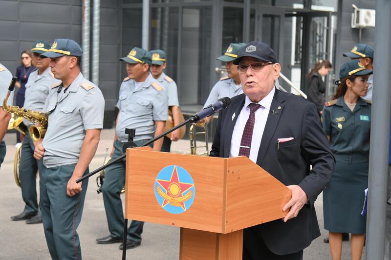 В ШЫМКЕНТЕ 23 ПРИЗЫВНИКА ОТПРАВИЛИСЬ НА ВОЕННУЮ СЛУЖБУ