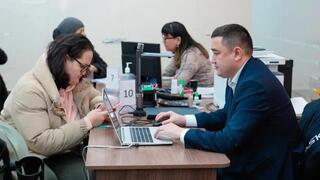 «Елорда жастары»: молодая семья рассказала, как приобрела трехкомнатную квартиру в столице