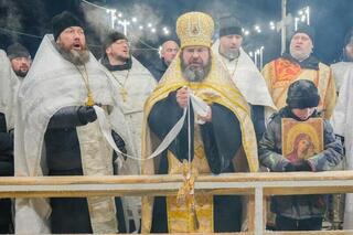 В Астане проходят крещенские купания