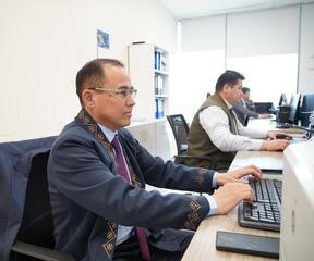 ГОСУДАРСТВЕННЫЕ СЛУЖАЩИЕ ТУРКЕСТАНСКОЙ ОБЛАСТИ ПРИШЛИ НА РАБОТУ В НАЦИОНАЛЬНОЙ ОДЕЖДЕ И ПОДДЕРЖАЛИ ДЕКАДУ “НАУРЫЗНАМА”