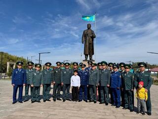 В Акколе военнослужащие НУО провели мероприятие памяти Сагадата Нурмагамбетова