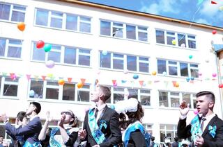 В ЭТОМ ГОДУ В ШЫМКЕНТЕ 15 891 ВЫПУСКНИК ОКОНЧИТ ШКОЛУ