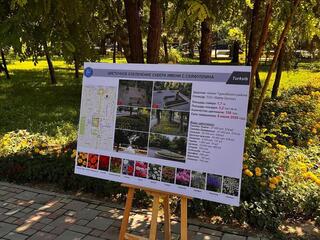 В Турксибском районе Алматы после благоустройства преобразился сквер имени Сакена Сейфуллина
