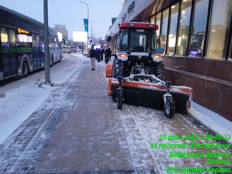 Более 3 000 дорожных рабочих и около 1 500 единиц спецтехники задействованы в снегоуборочных работах в Астане