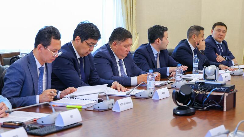 Совет ЕЭК поддержал предложение Казахстана о продлении срока использования навигационных пломб