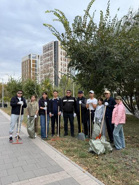 Сотрудники МСХ РК приняли участие в экологической инициативе «Таза Қазақстан»