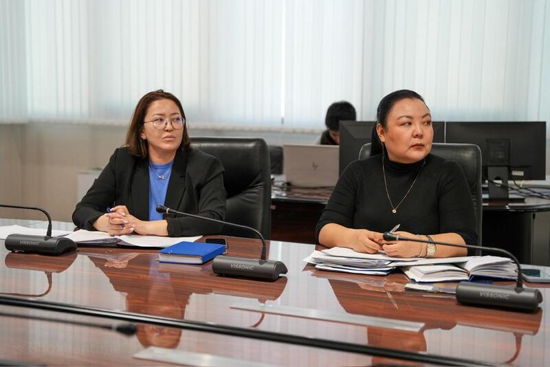 Вице-министр юстиции Даниель Ваисов провёл приём граждан в Республиканской общественной приёмной партии «AMANAT»