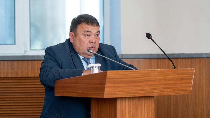 В ВКО для очистки дорог от снега подготовлено 800 машин