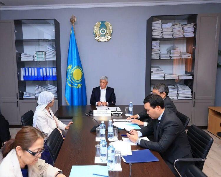 Ермаганбет Булекпаев провёл приём по личным вопросам