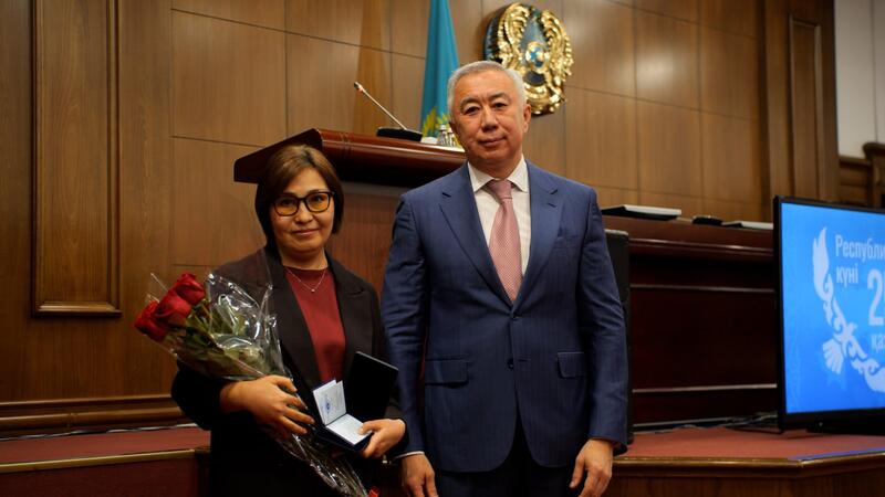 В МНЭ прошла торжественная церемония ко Дню Республики