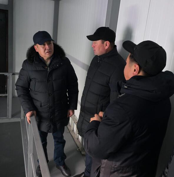 Аким Павлодарской области Асаин Байханов совершил рабочую поездку в Баянаульский район, где оценил ход реализации ключевых инфраструктурных, проектов
