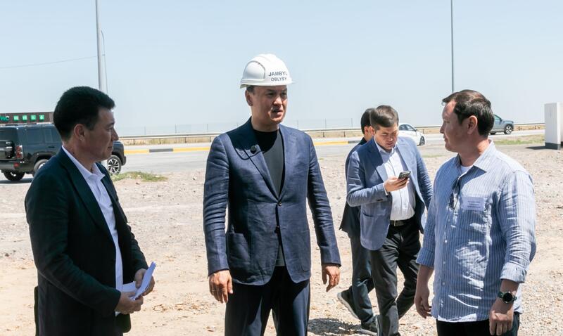 Ербол Қарашөкеев Тұрар Рысқұлов ауданындағы әлеуметтік және инфрақұрылымдық жобалардың жүзеге асу барысын тексерді