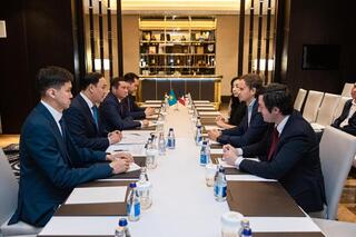 B2G: Ербол Карашукеев провел встречи с представителями ведущих французских компаний