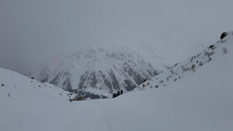 МЧС предупреждает об опасности схода лавин