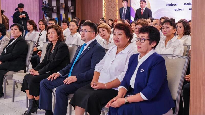 Педагог мәртебесі мен білім сапасы: Астанада «Ұстаз айтса» диалог алаңы өтті