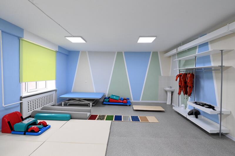 Министр здравоохранения ознакомился с работой центра раннего вмешательства «Қамқорлық»