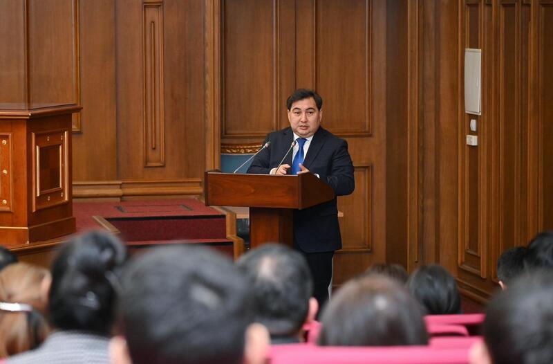 Председатель Агентства встретился с коллективом Министерства науки и высшего образования