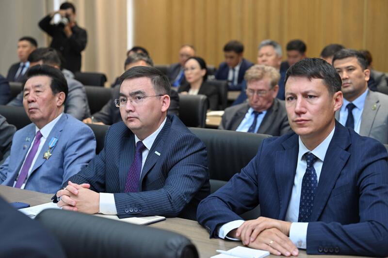 В области Абай обсудили пути реализации Послания Президента